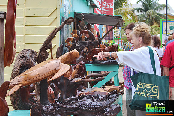 Sidewalk-Art-Festival-Placencia-23